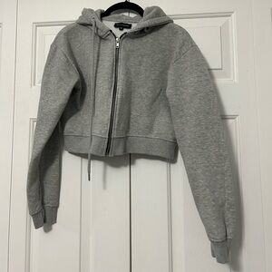 Prettylittlething cropped grey zip up size medium